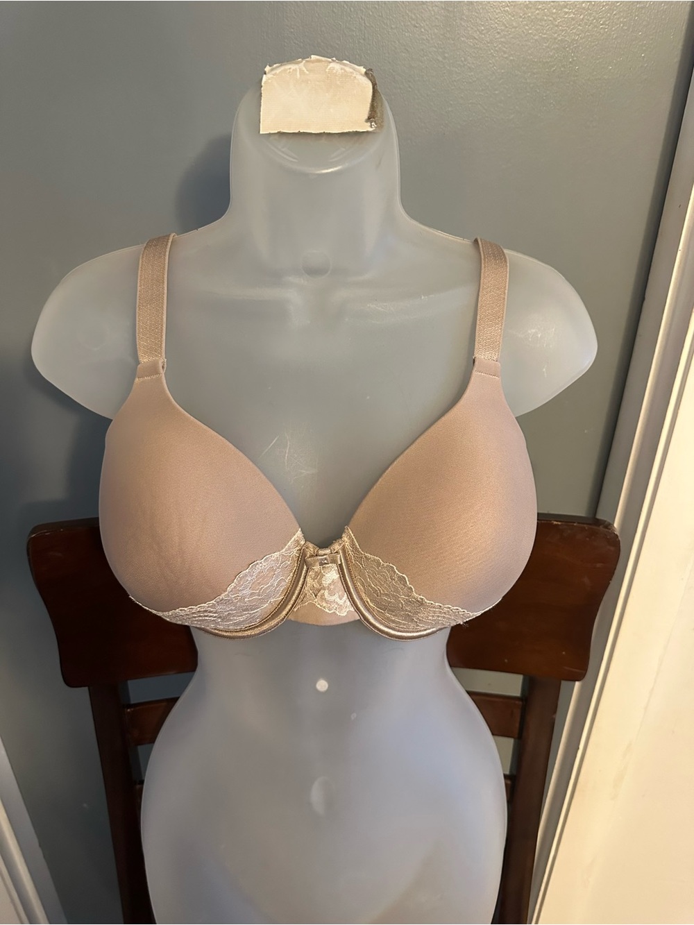 Vanity Fair Beige Lace-Trim T-Shirt Bra